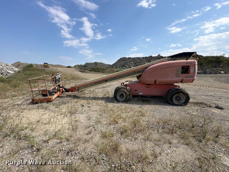 image for item FK2112 2005 JLG 600S boom lift