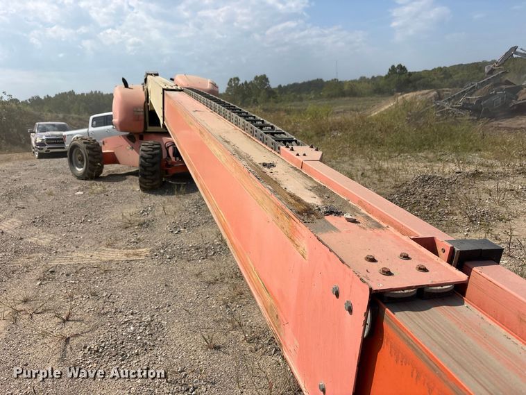 image for item FK2112 2005 JLG 600S boom lift