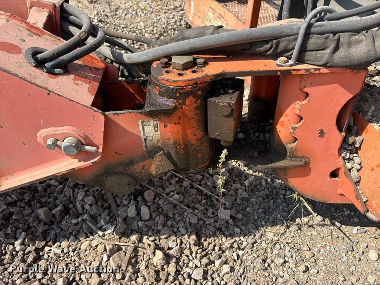 image for item FK2112 2005 JLG 600S boom lift