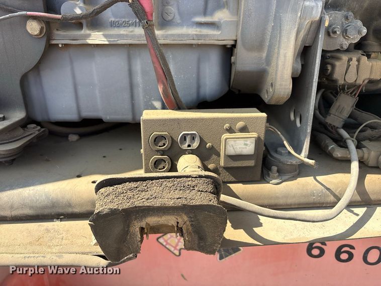 image for item FK2112 2005 JLG 600S boom lift