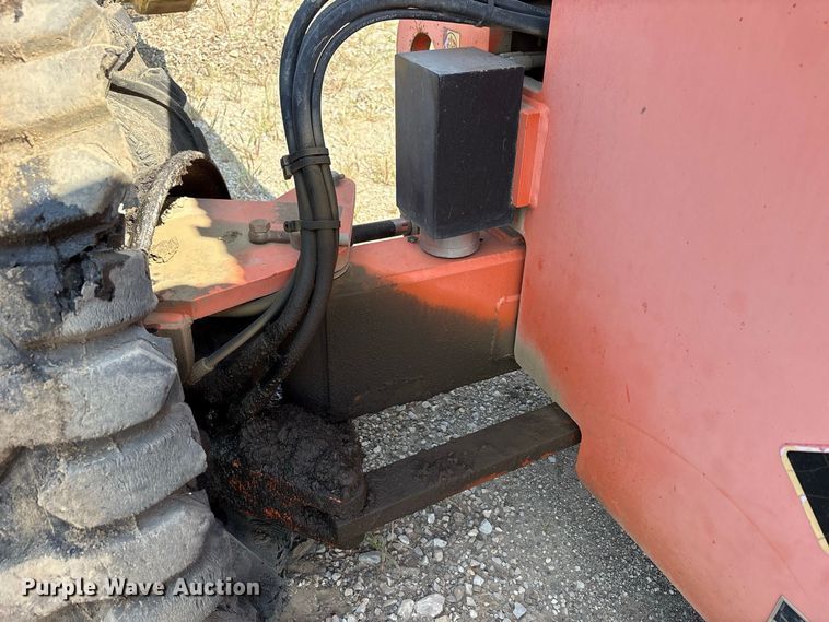 image for item FK2112 2005 JLG 600S boom lift