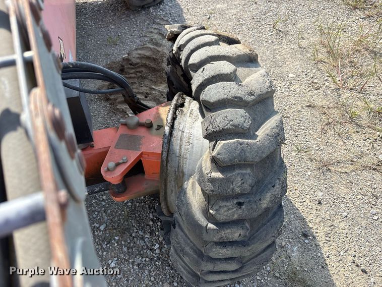 image for item FK2112 2005 JLG 600S boom lift