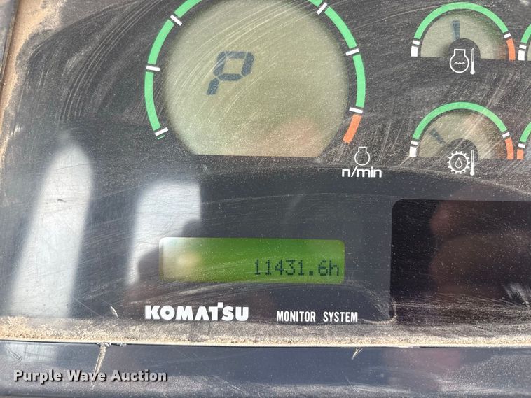 image for item FK2113 2004 Komatsu D85EX-15 dozer