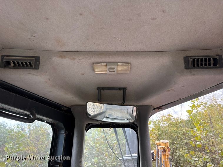 image for item FK2113 2004 Komatsu D85EX-15 dozer