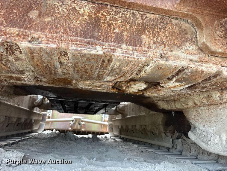 image for item FK2113 2004 Komatsu D85EX-15 dozer