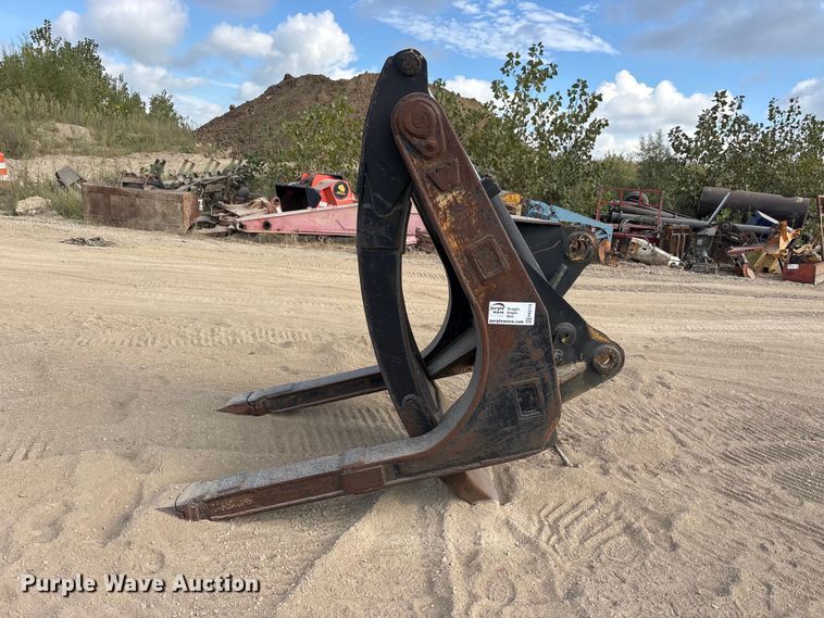 image for item FK2115 Wheel loader grapple