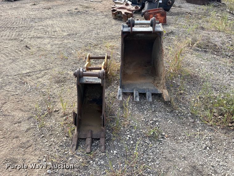 image for item FK2117 (3) Excavator attachments