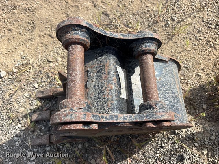 image for item FK2117 (3) Excavator attachments