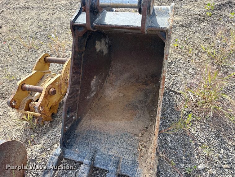 image for item FK2117 (3) Excavator attachments