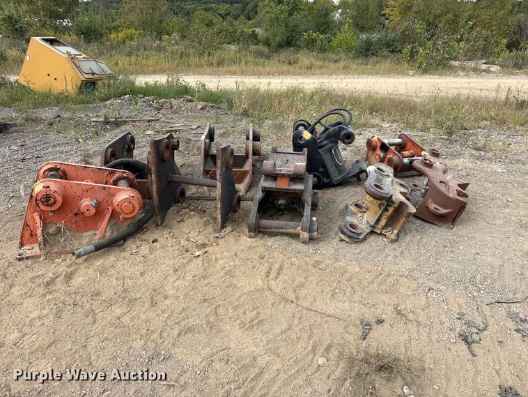 image for item FK2118 (9) Excavator couplers