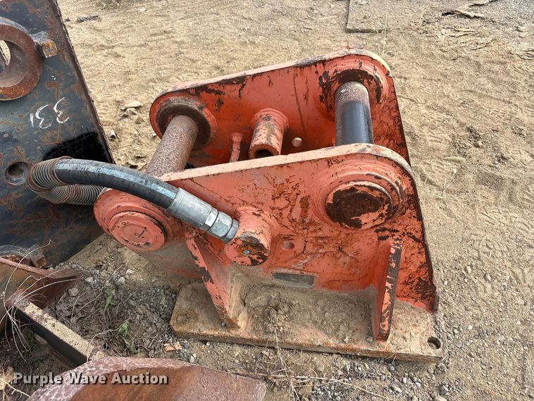 image for item FK2118 (9) Excavator couplers