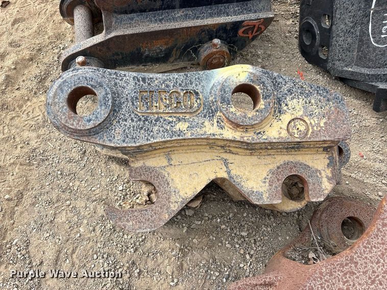 image for item FK2118 (9) Excavator couplers