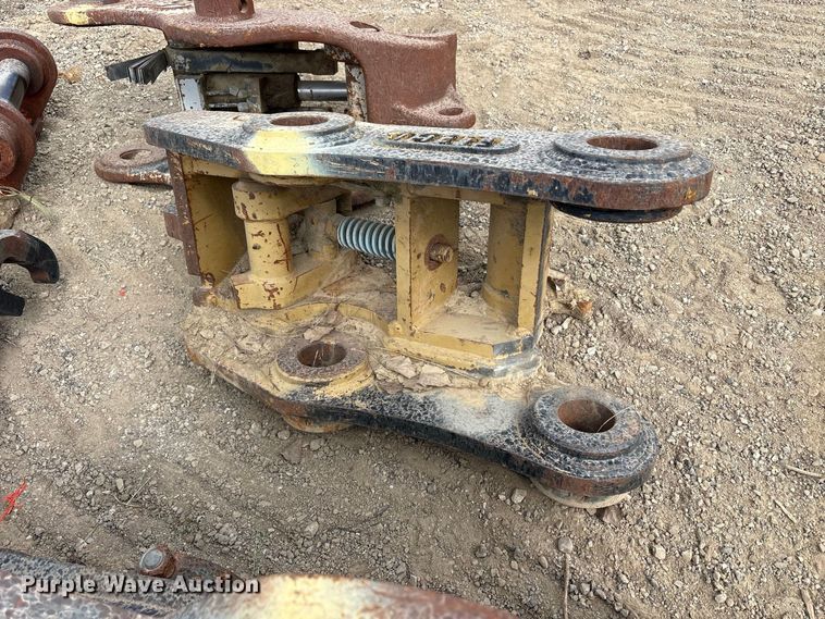 image for item FK2118 (9) Excavator couplers