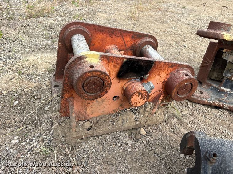 image for item FK2118 (9) Excavator couplers