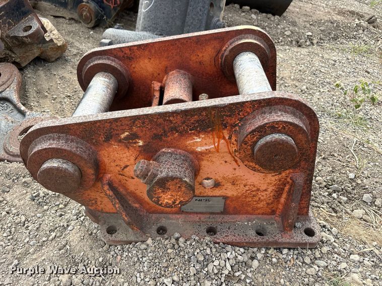 image for item FK2118 (9) Excavator couplers