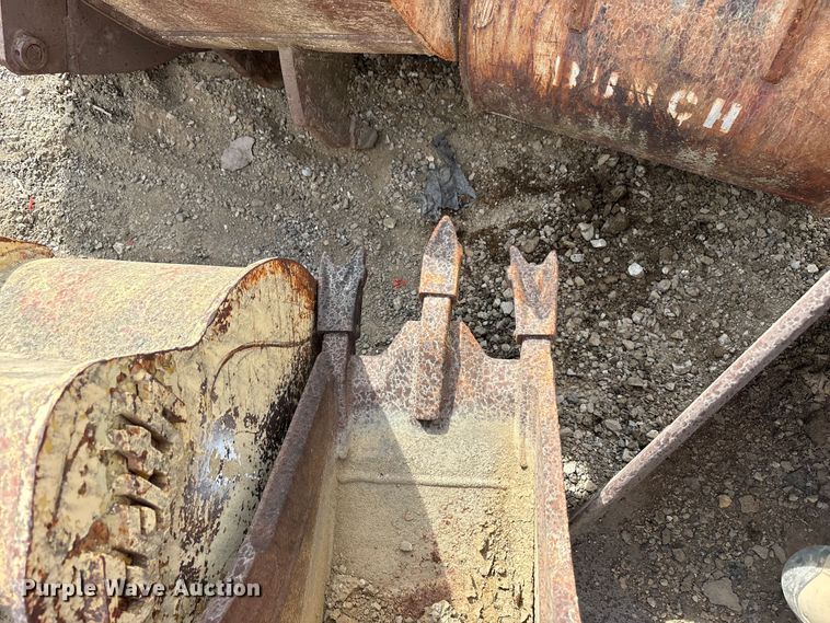 image for item FK2121 (8) Excavator buckets