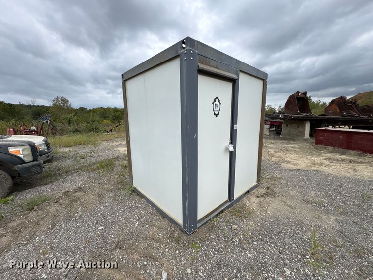 image for item FK2123 Portable bathroom