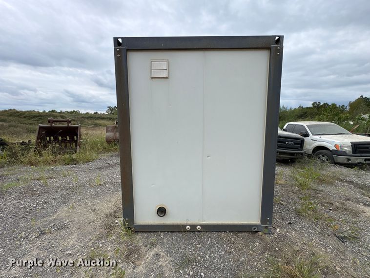 image for item FK2123 Portable bathroom
