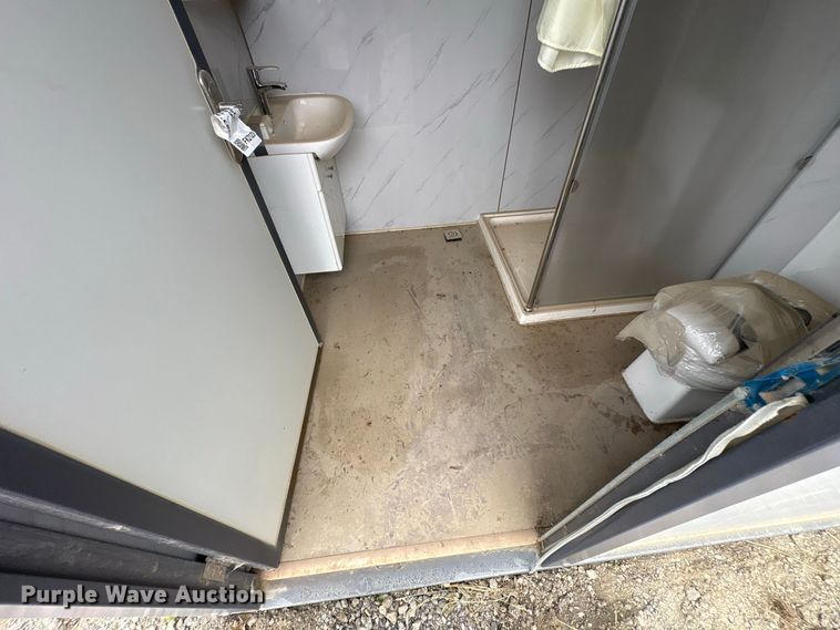 image for item FK2123 Portable bathroom