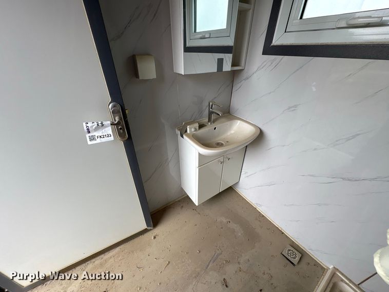 image for item FK2123 Portable bathroom
