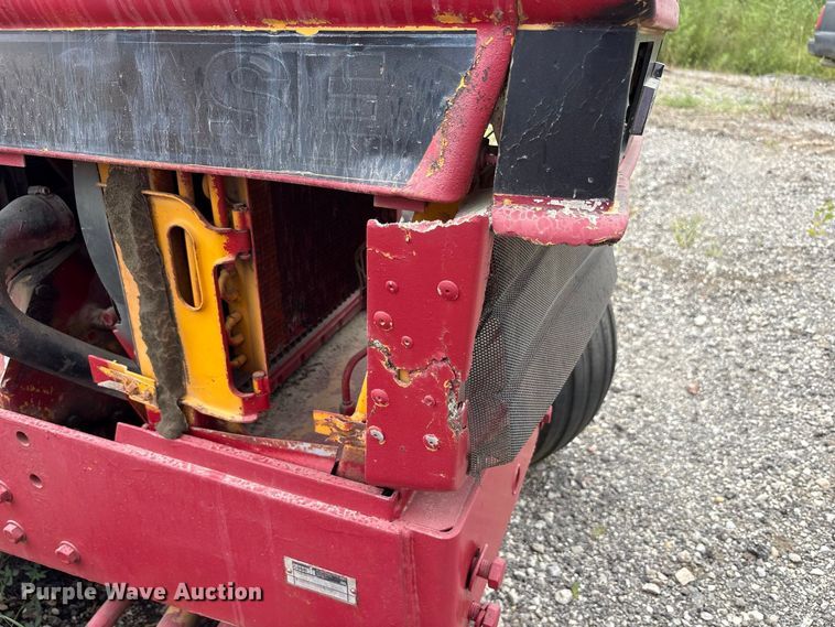 image for item FK2124 1988 Case IH 585 tractor