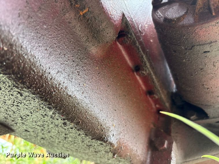 image for item FK2124 1988 Case IH 585 tractor