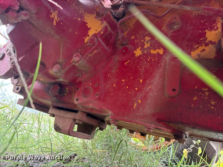 image for item FK2124 1988 Case IH 585 tractor