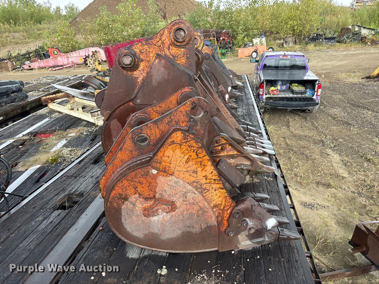 image for item FK2126 (5) Excavator buckets
