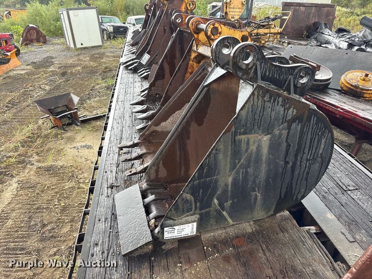 image for item FK2127 (5) Excavator buckets