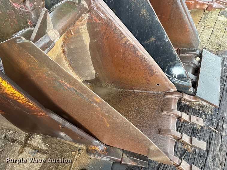 image for item FK2127 (5) Excavator buckets
