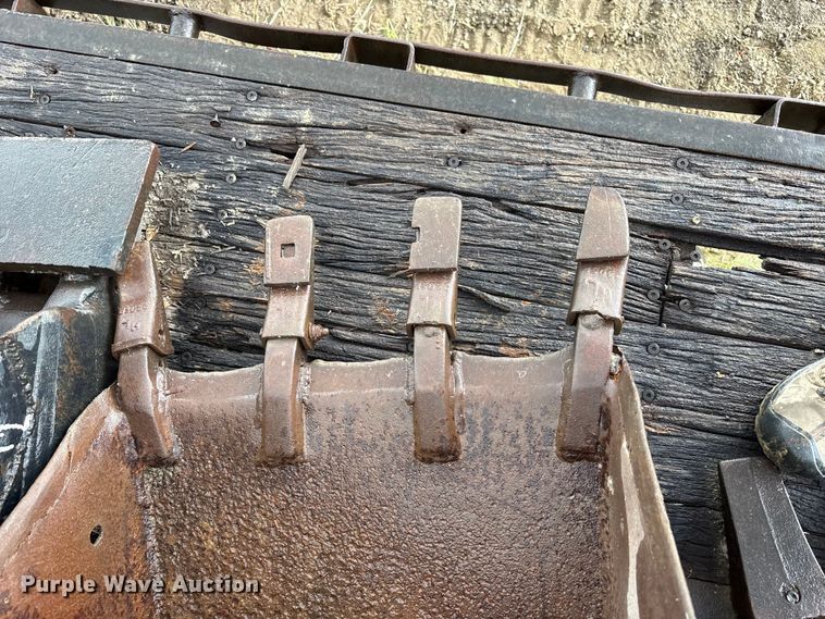 image for item FK2127 (5) Excavator buckets