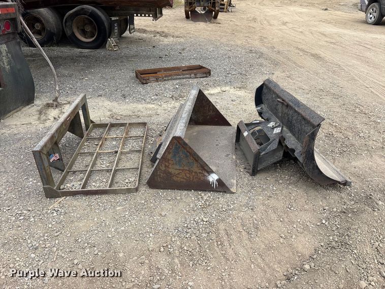 image for item FK2129 Compact utility loader attachments