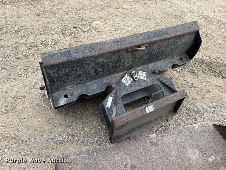 image for item FK2129 Compact utility loader attachments