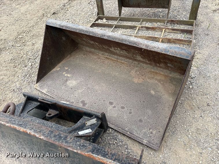 image for item FK2129 Compact utility loader attachments