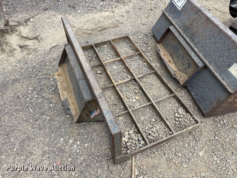 image for item FK2129 Compact utility loader attachments