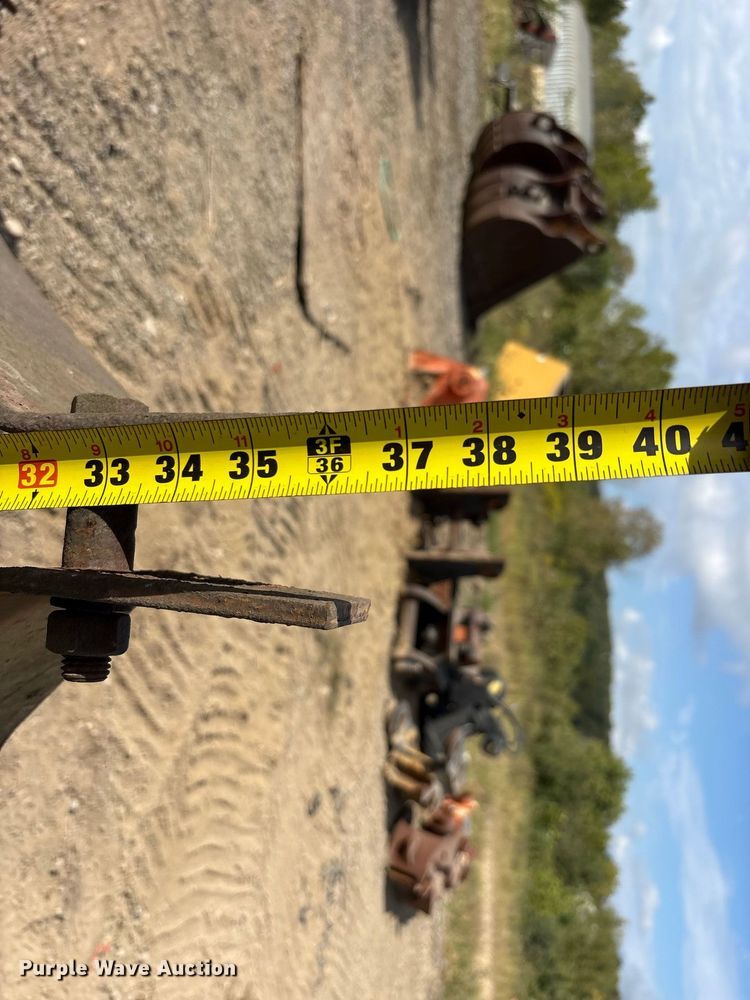 image for item FK2130 Land Pride 25-84 soil pulverizer