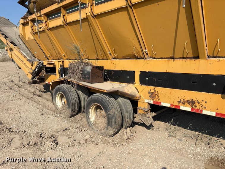 image for item FK2133 2010 Vermeer by Wildcat TR626 trommel screen