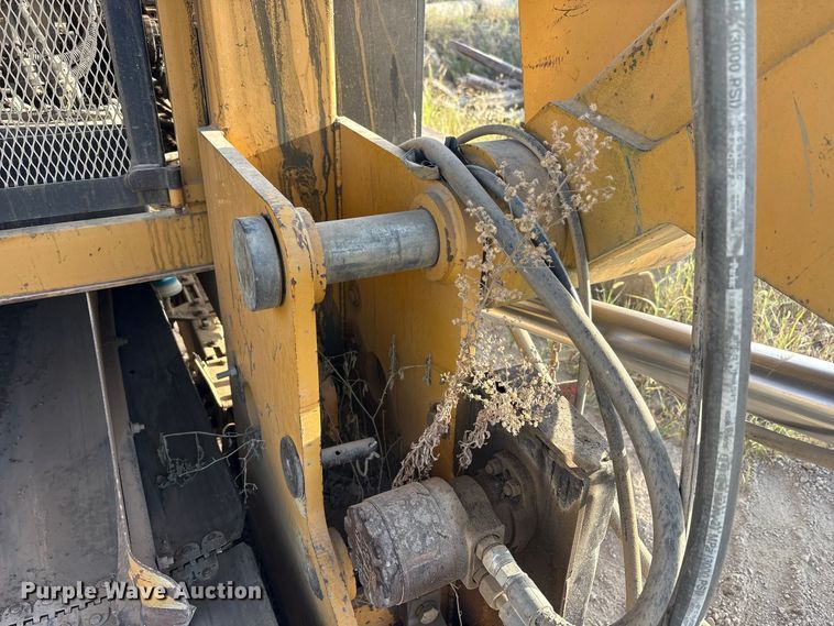 image for item FK2133 2010 Vermeer by Wildcat TR626 trommel screen