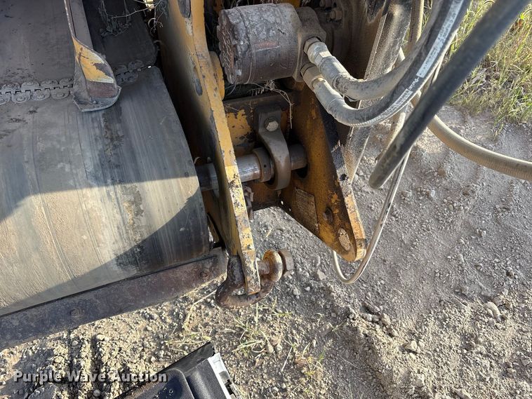 image for item FK2133 2010 Vermeer by Wildcat TR626 trommel screen