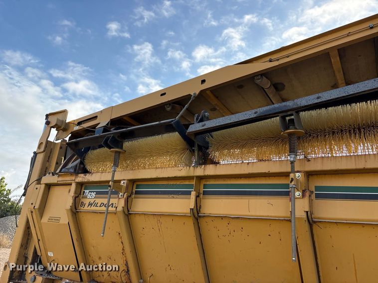image for item FK2133 2010 Vermeer by Wildcat TR626 trommel screen