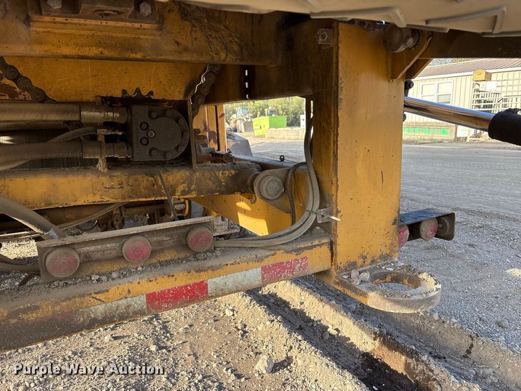 image for item FK2133 2010 Vermeer by Wildcat TR626 trommel screen