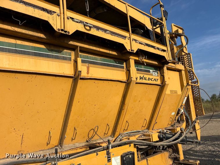 image for item FK2133 2010 Vermeer by Wildcat TR626 trommel screen