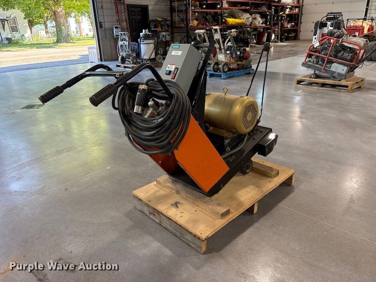 image for item FK2135 Concrete saw