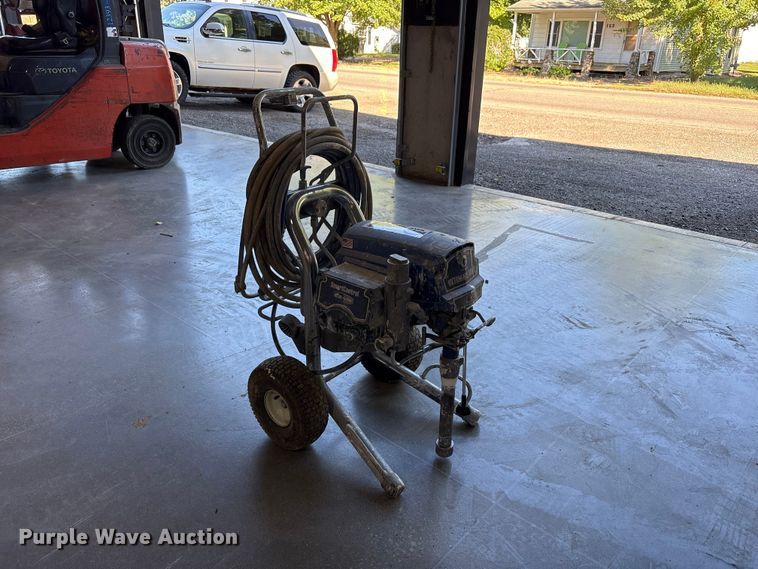 image for item FK2138 Graco Ultimate MXII 695 sprayer