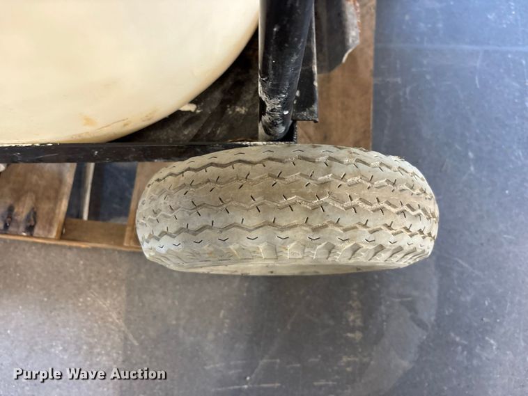image for item FK2139 Crusader slurry vacuum
