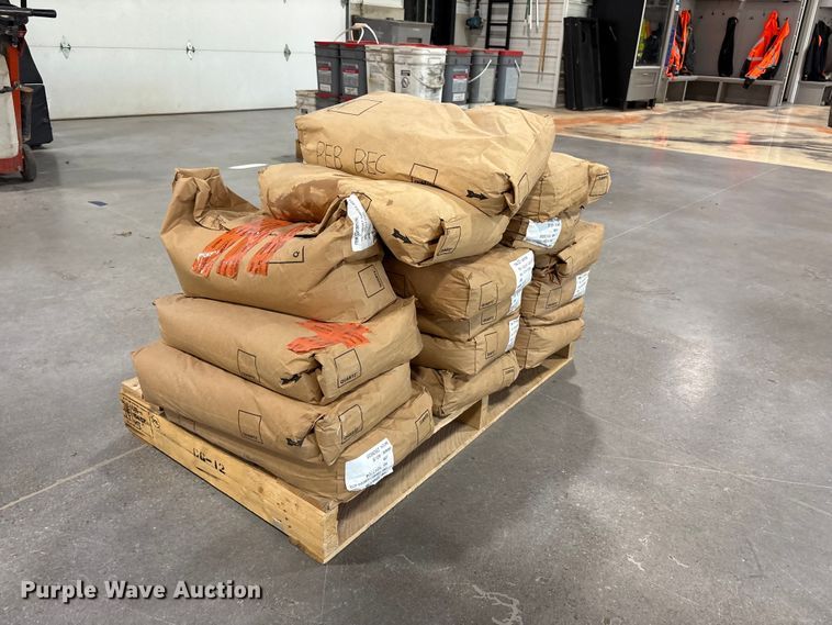 image for item FK2143 Quartz concrete additive