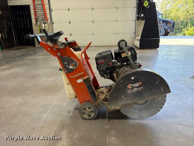 image for item FK2146 Husqvarna FS400 LV concrete saw