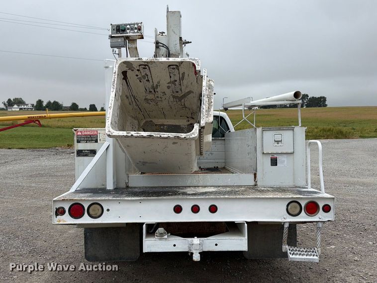 image for item FK3470 2000 Ford F350 Super Duty XL bucket truck