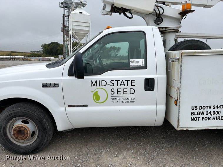 image for item FK3470 2000 Ford F350 Super Duty XL bucket truck
