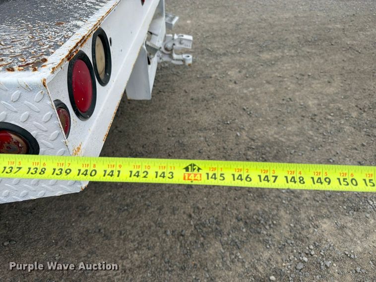 image for item FK3470 2000 Ford F350 Super Duty XL bucket truck